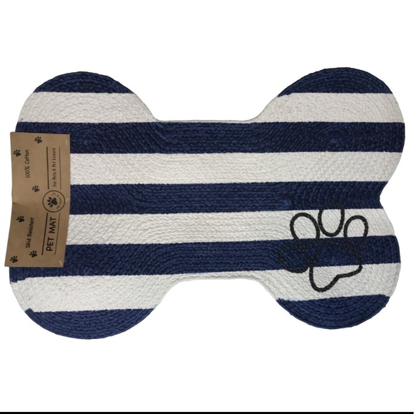 HOST PICK⭐️ Striped Blue & White Striped 100% Cotton Bone-Shaped Dog Dinner Mat - Picture 8 of 9